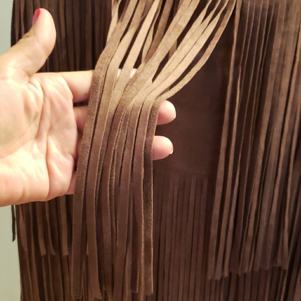Vegan Suede Skirt w/ fringes - Picture 2 of 3